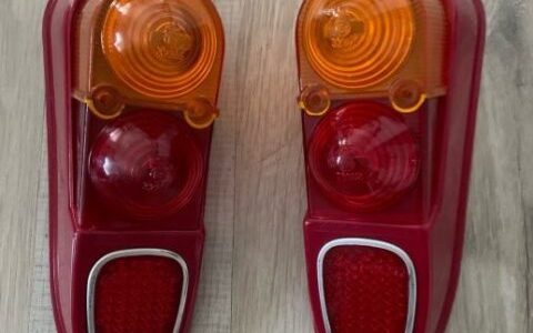 renault 4 zadnje lampe 1